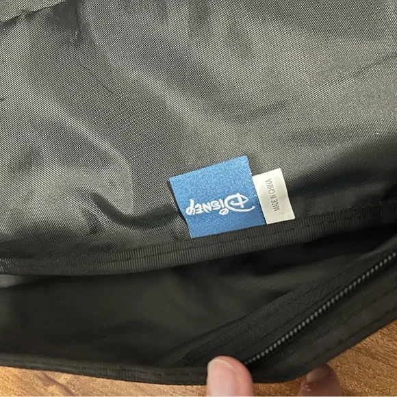 Vintage Disney “Disney Dreams Florida” Mickey Mouse Backpack - Picture 5 of 11